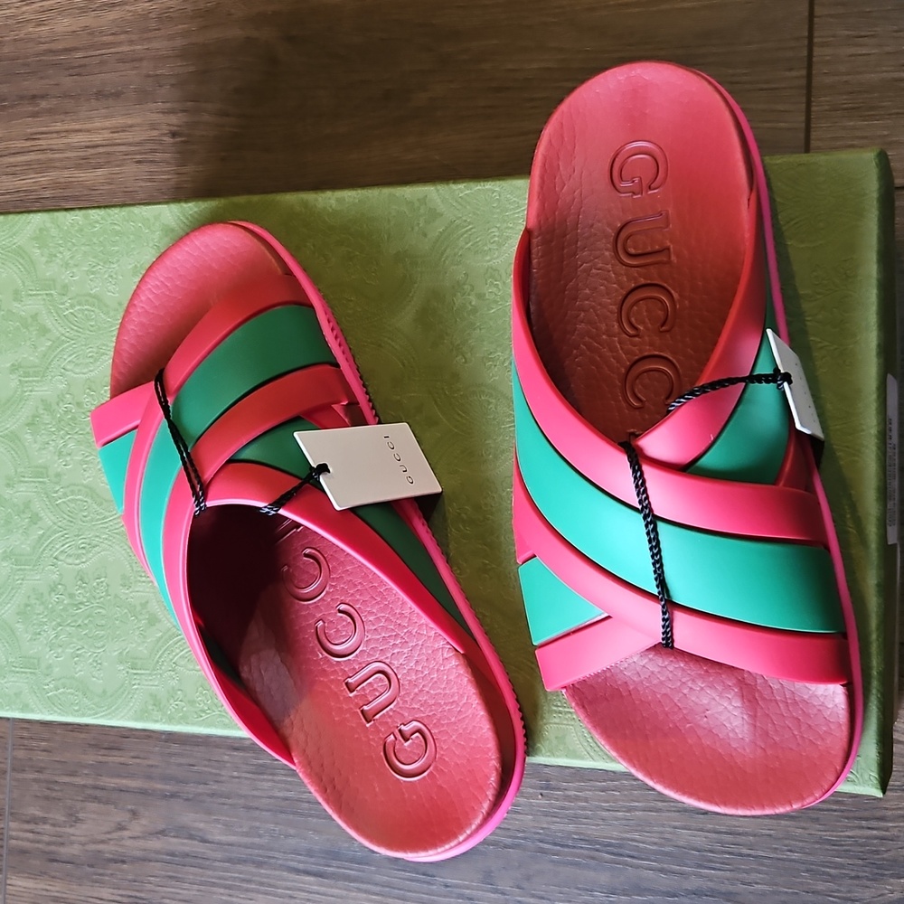 GUCCI WEB CROSSOVER RUBBER SANDAL RED/GREEN SIZE 37 - Picture 9 of 17